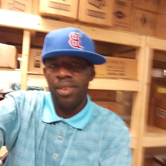 Meet your Posher, Andrew - Picture 1 of 1